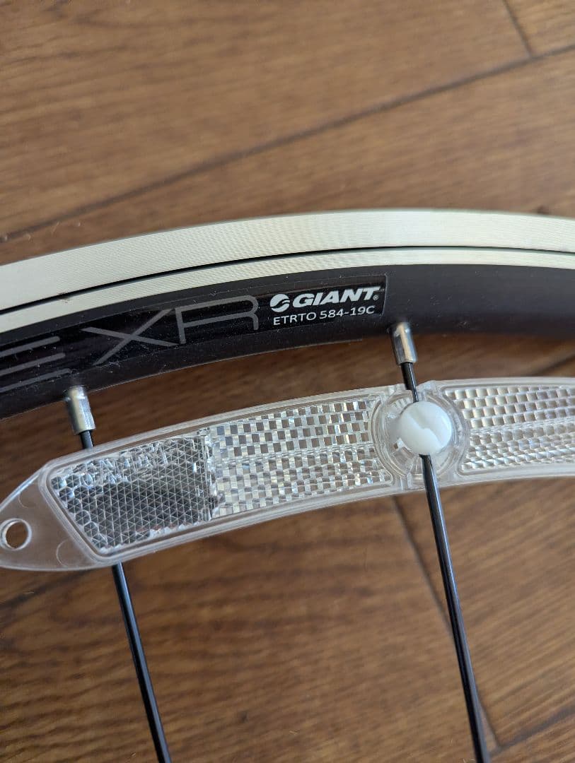 【user_f3941691】未使用　GIANT　リア完組ホイール