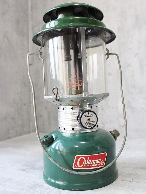66年製 コールマン 220F ガソリンランタン グリーン