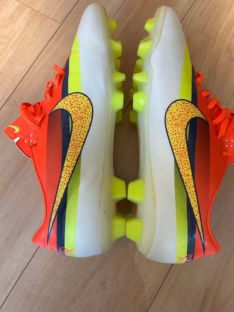CR7 マーキュリアル ヴェイパー IX HG-V ACC(ホワイト×オレンジ)