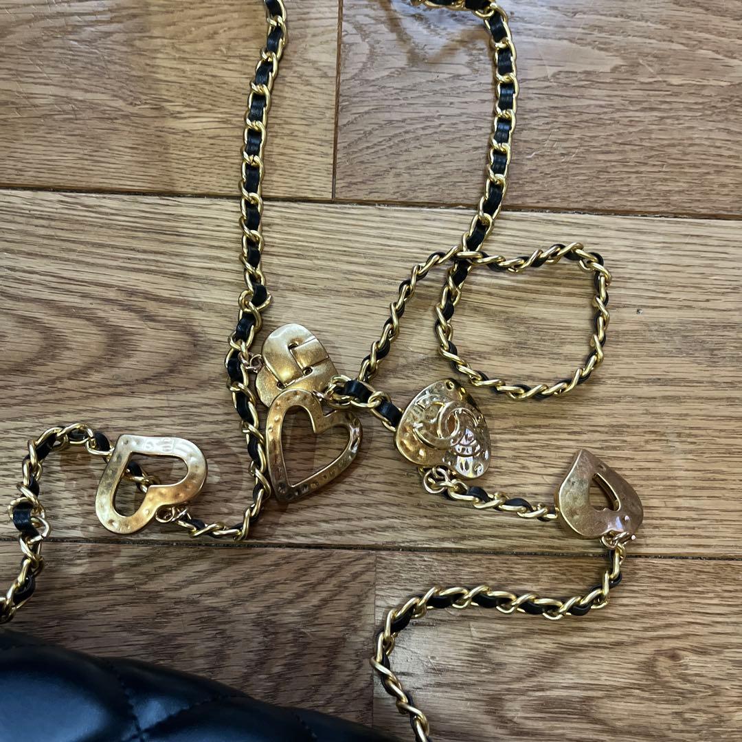CHANEL キルティングショルダーバッグ　ハートチェーン　ノベルティー