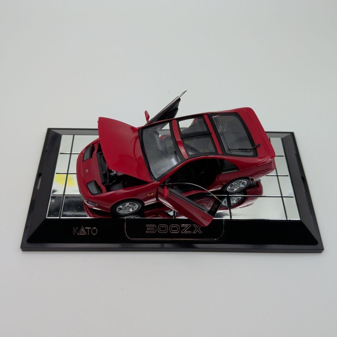 KATO　フェアレディZ　300ZX ミニカー　1/43　赤色　希少品