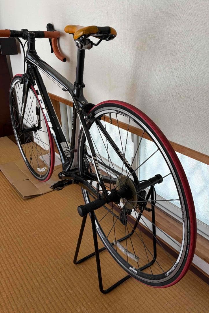 【完動品】【付属品付き】TREK MADONE 3.1 カーボン ロードバイク