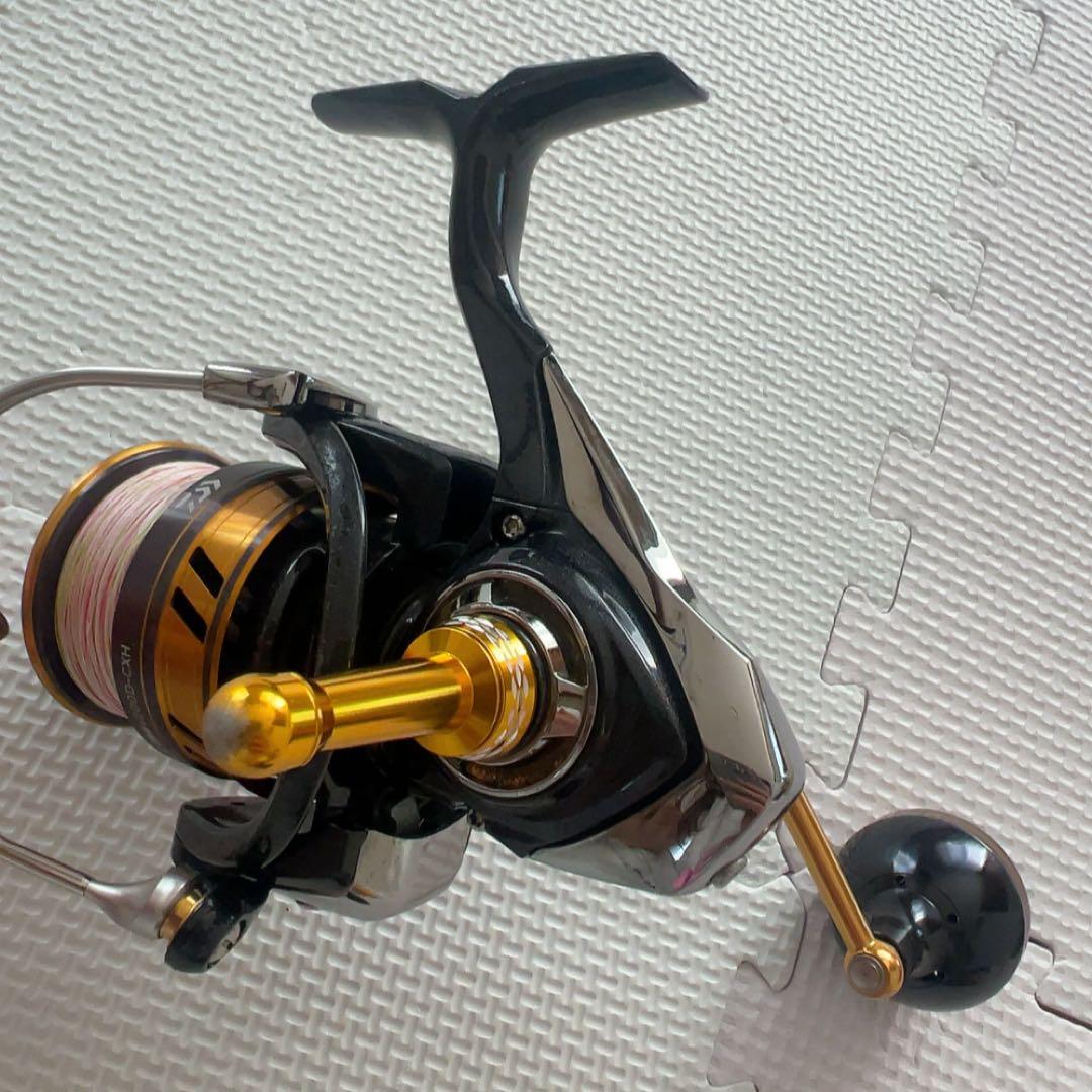 Daiwaスピニングリール18レガリスLT4000D-CXH1.5号200m巻き