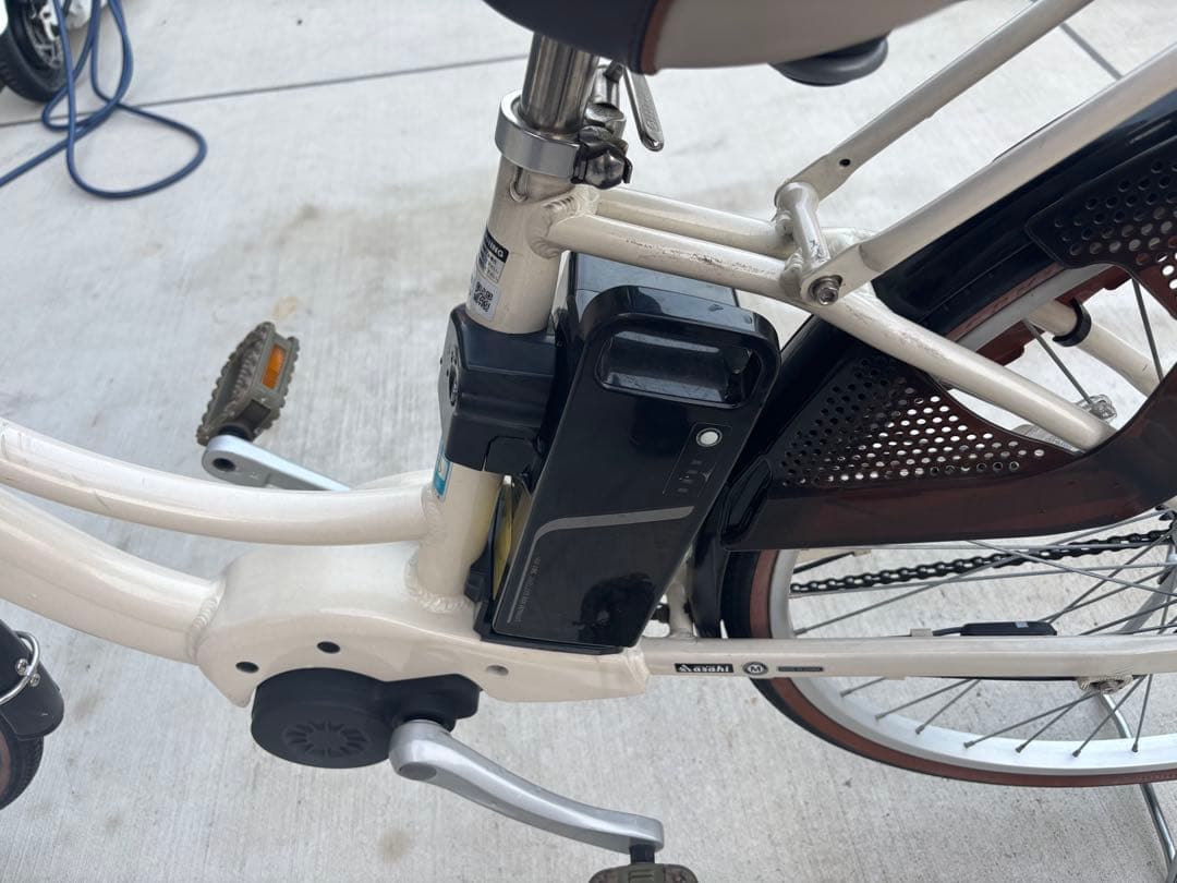 電動アシスト自転車 シティタイプ ホワイト あさひ　エナシスエブリ