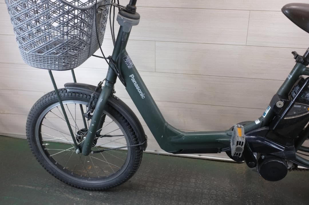 電動自転車 パナソニックアニーズ　 20インチ 3段 8.9Ah　充電器有