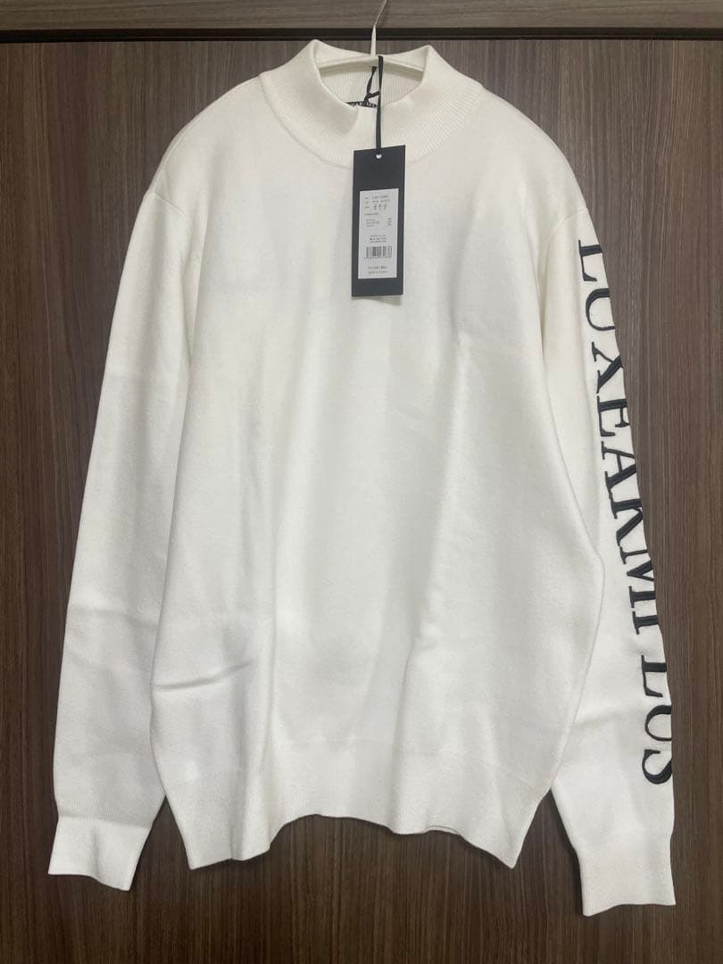 LUXE AMPLUS ホワイトタートルネックニット