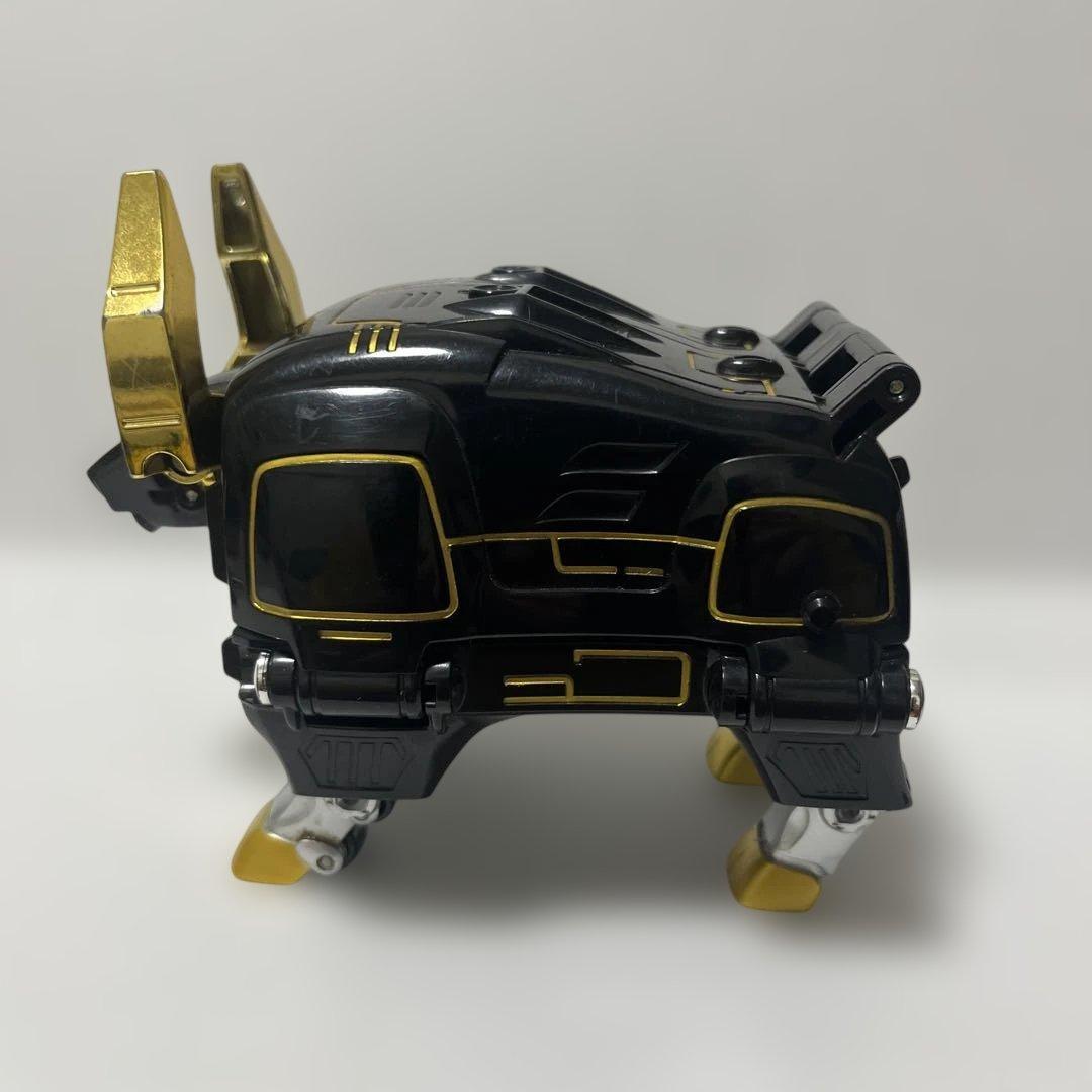 百獣戦隊ガオレンジャー　ガオバイソン　フィギュア　パワーアニマルシリーズ