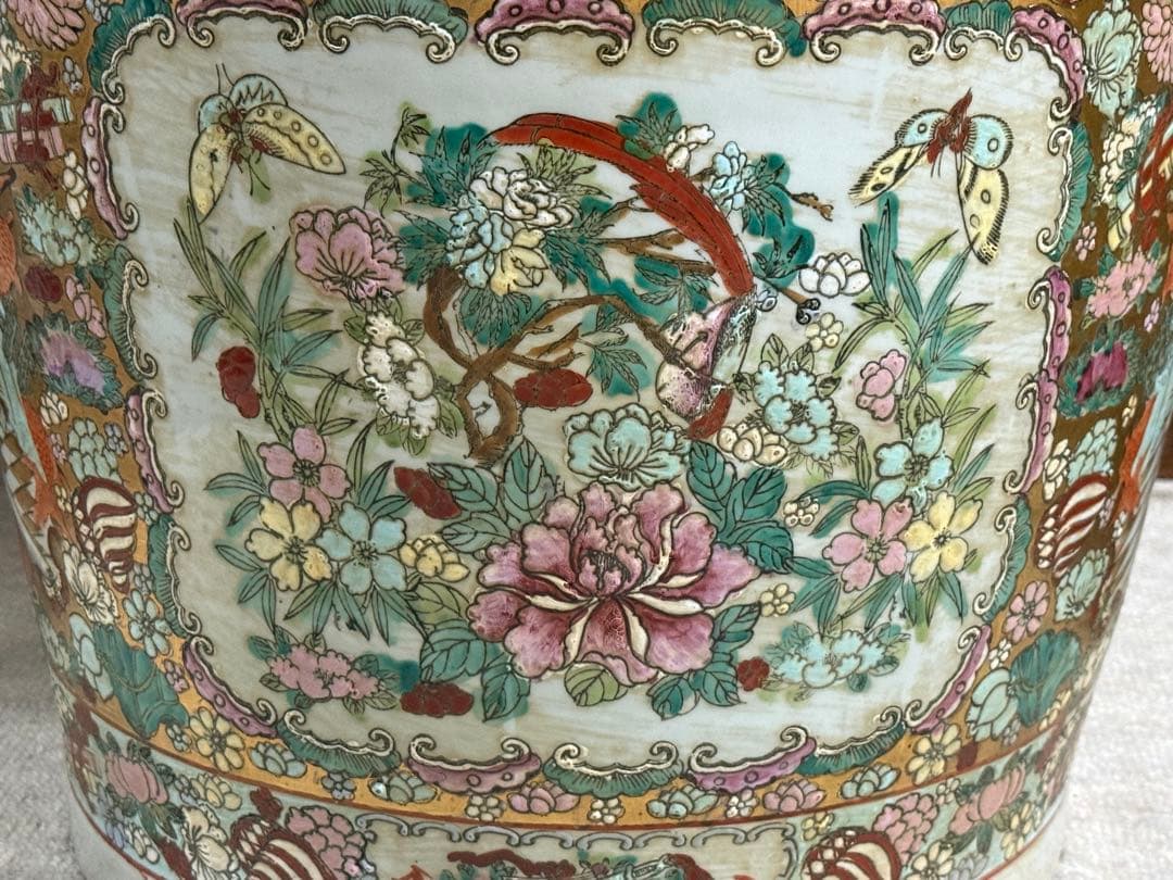 中国　色絵　人物図大瓶　大清乾隆年製銘　高さ約95cm 送料込み260408