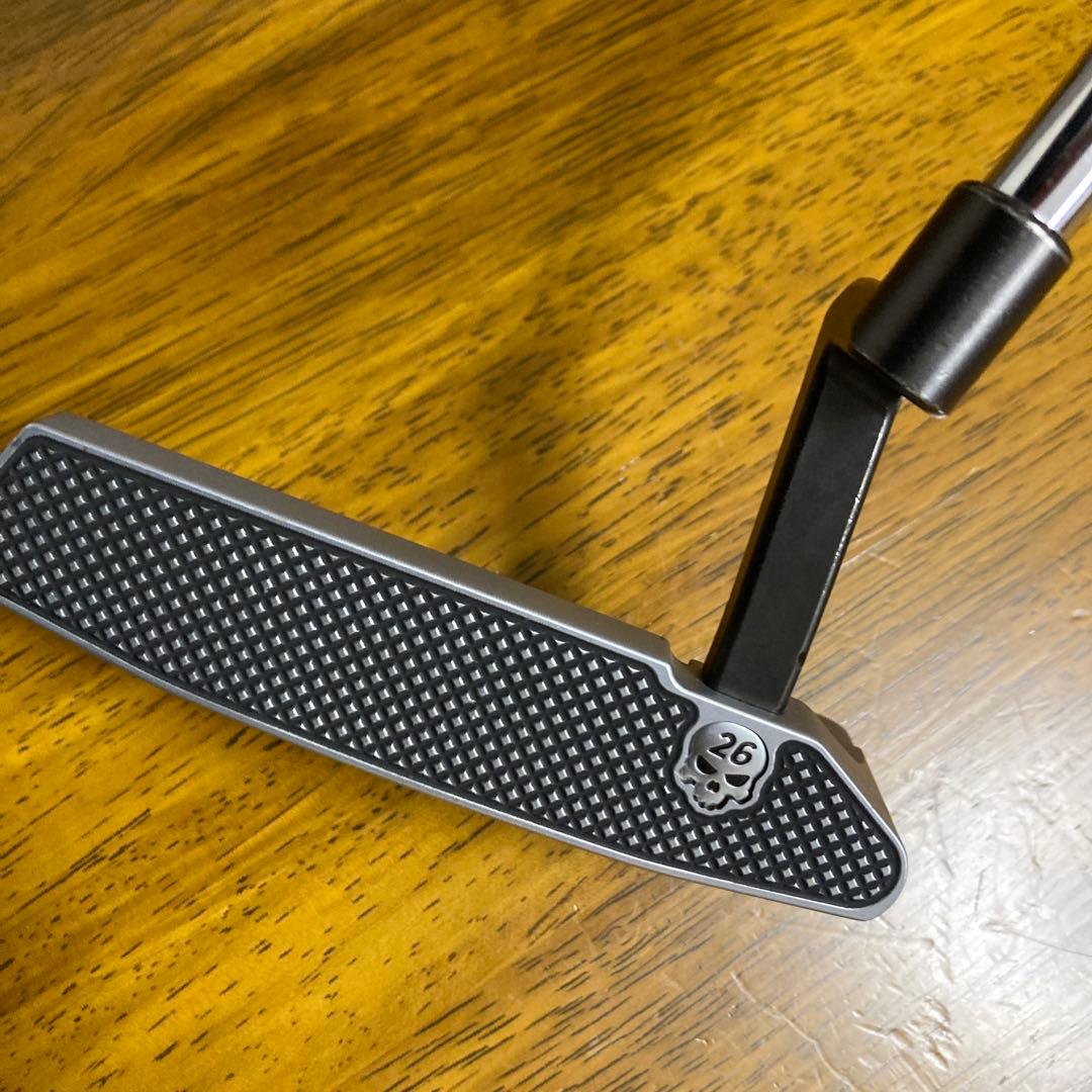 PXG Battle Ready ⅡCLOSERパター　限定アロハヘッドカバー