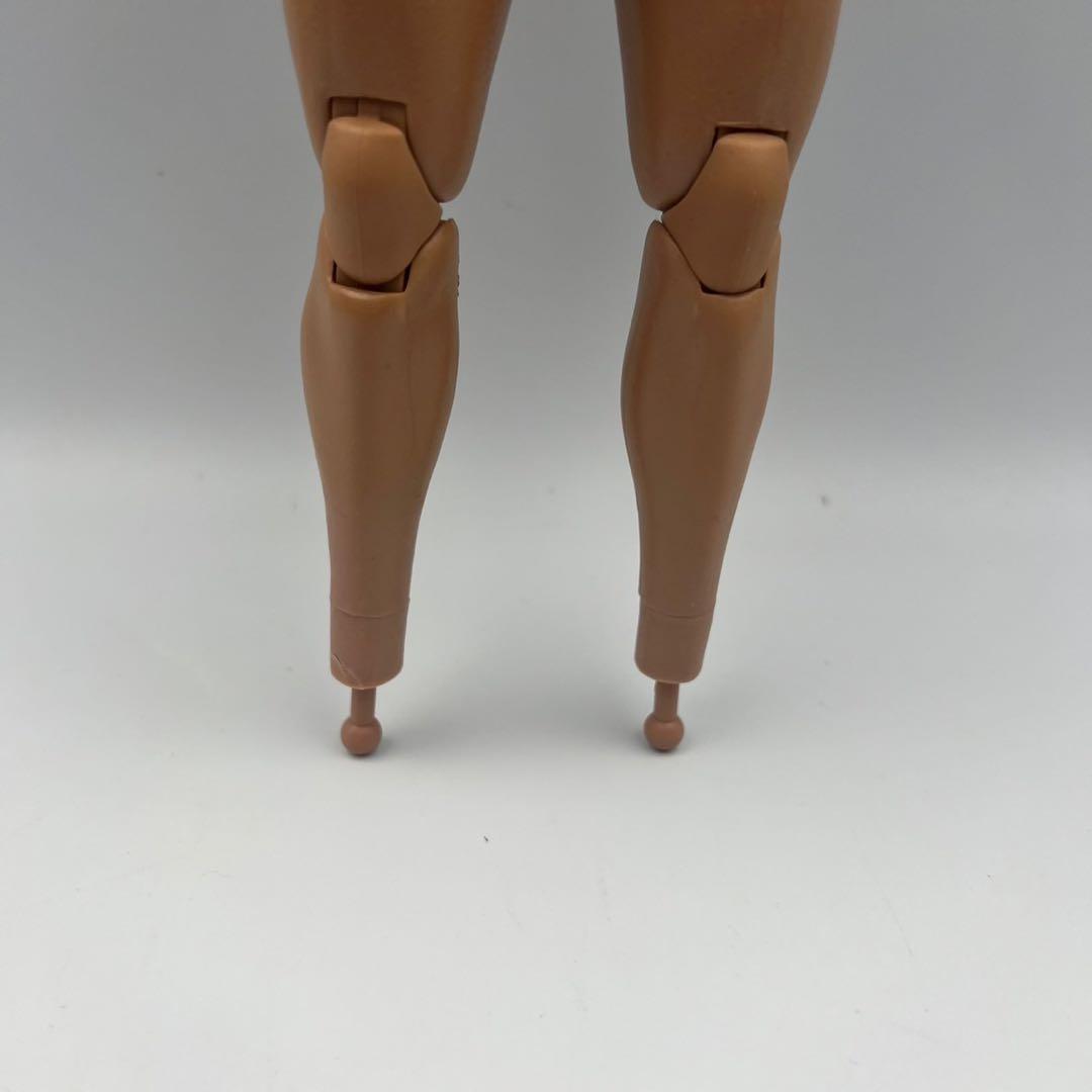 ホットトイズ　1/6　ターミネーター　T-800　素体　足首ジョイントクラック