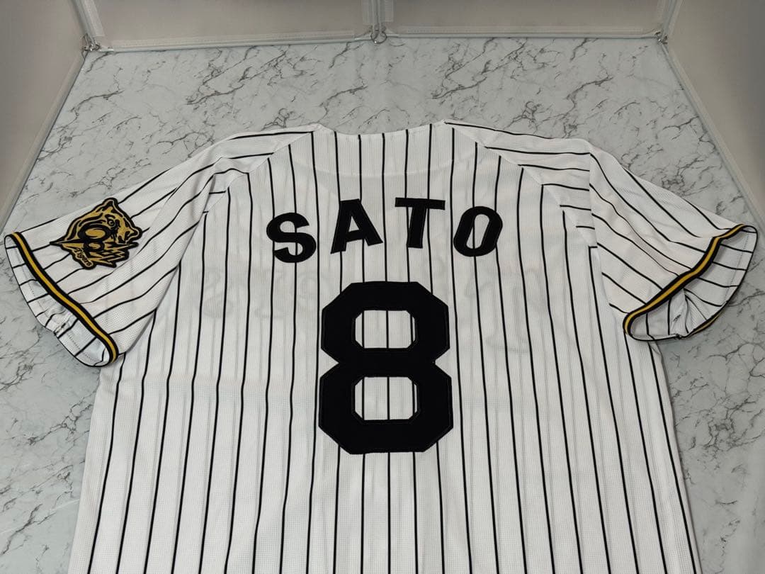 阪神タイガース 佐藤輝明選手のユニホームです！