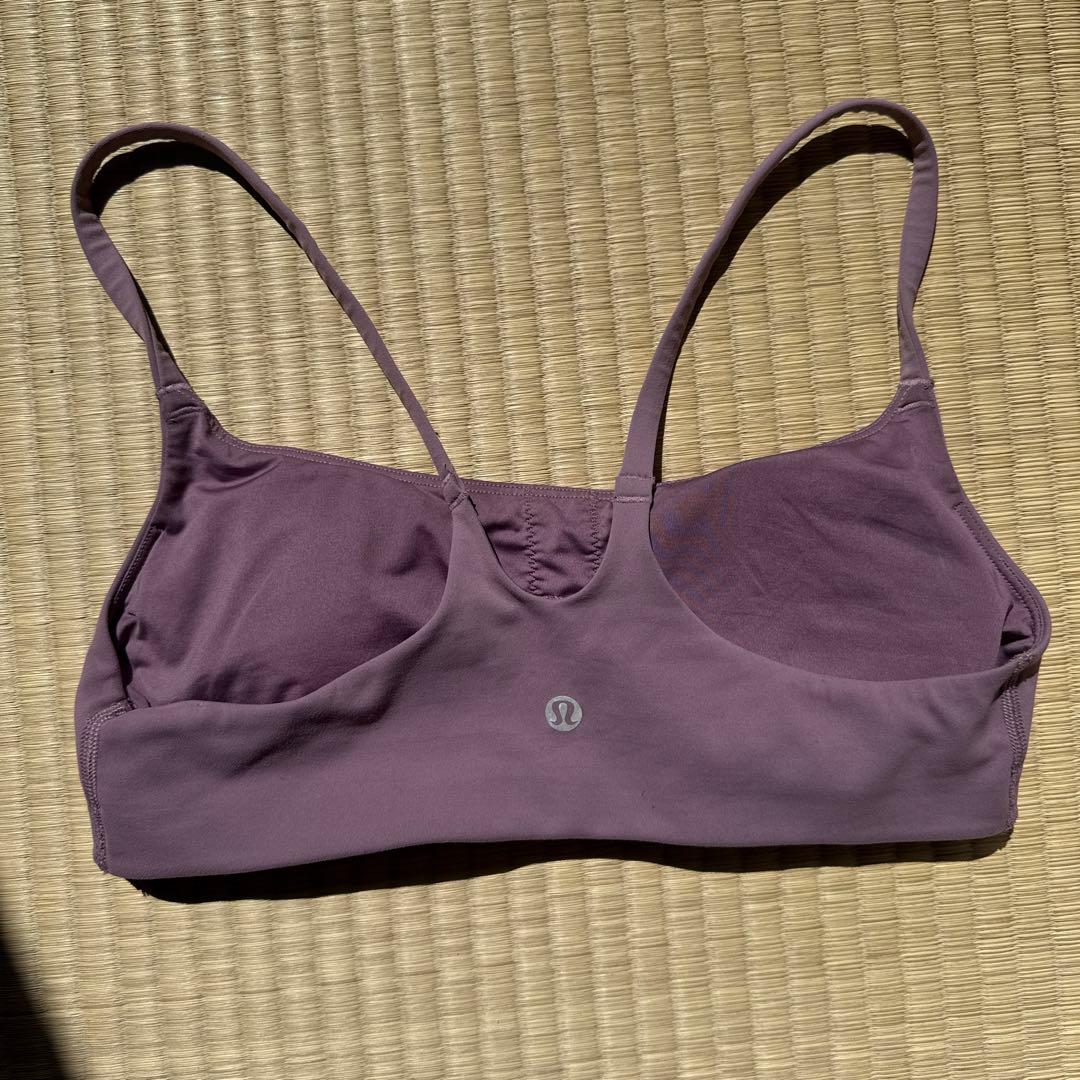 Lululemon パープル スポーツブラ