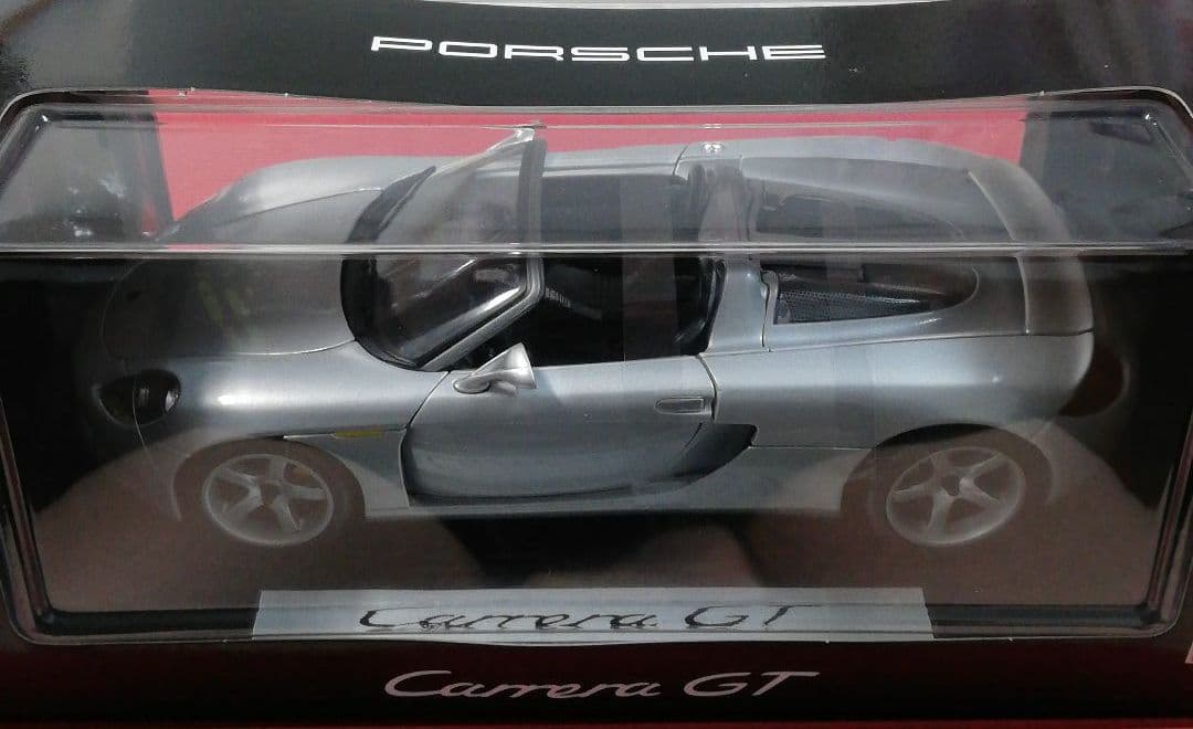 ポルシェ特注 1/18『CARRERA GT』未開封品