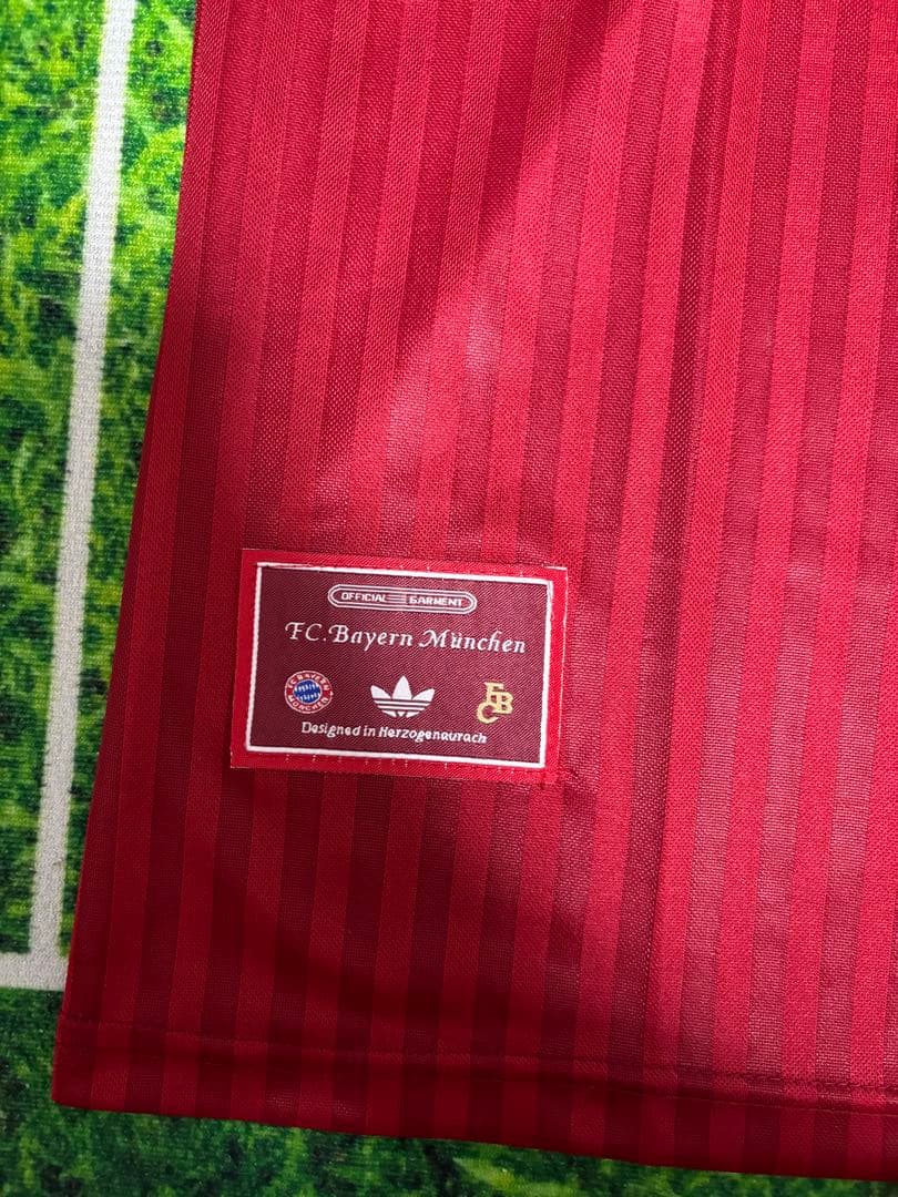 【新品未使用】バイエルンミュンヘン　サッカーユニフォーム　オールドアディダス