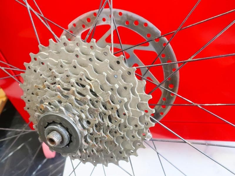 26インチ マヴィック MAVIC リアホイール 9速 ローター付 XT ハブ