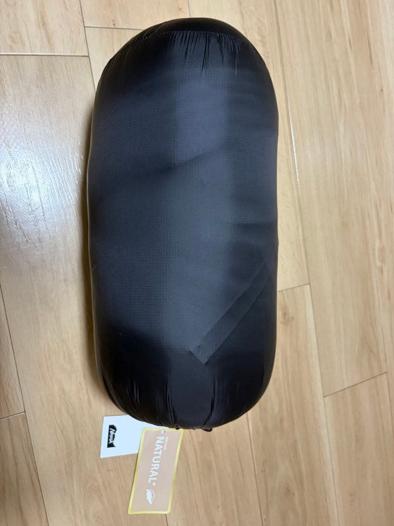 NANGA 寝袋 ブラック 収納袋付き