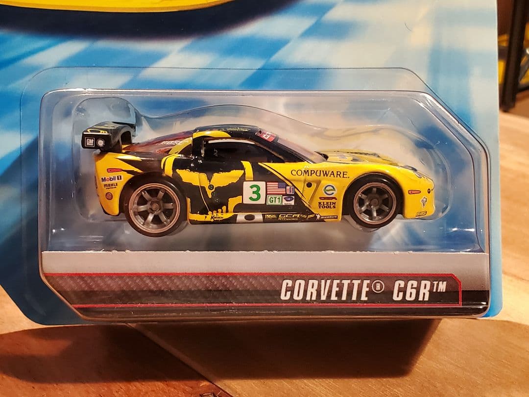 ホットウィール CORVETTE C6R スピードマシーンズ