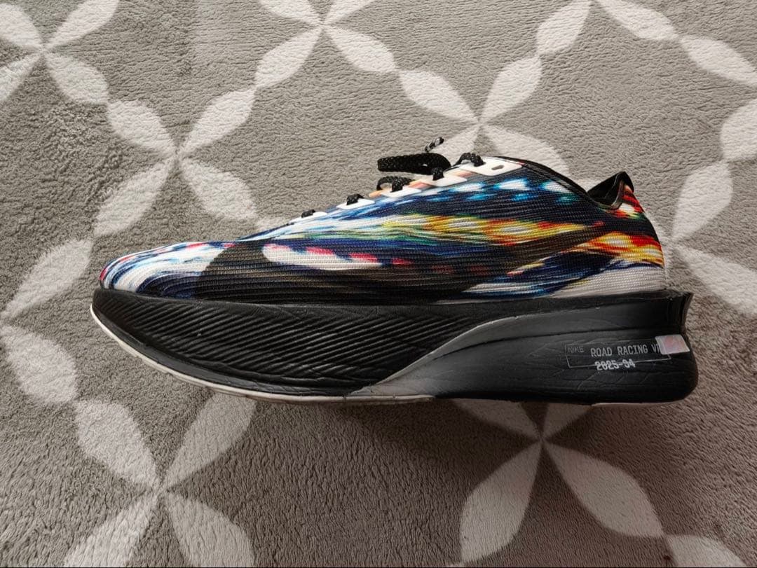 NIKE ヴェイパーフライ4 26.0㎝