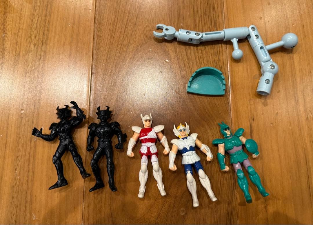ジャンク品・レア　聖闘士星矢バトルステージシリーズ　サンクチュアリーバトル