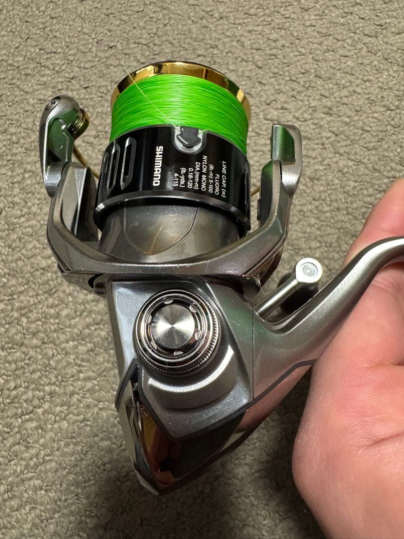 シマノ　15ツインパワー2500SHG