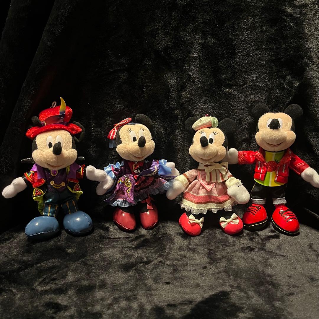 ミッキーマウス ミニーマウス ぬいぐるみバッジ セット売り