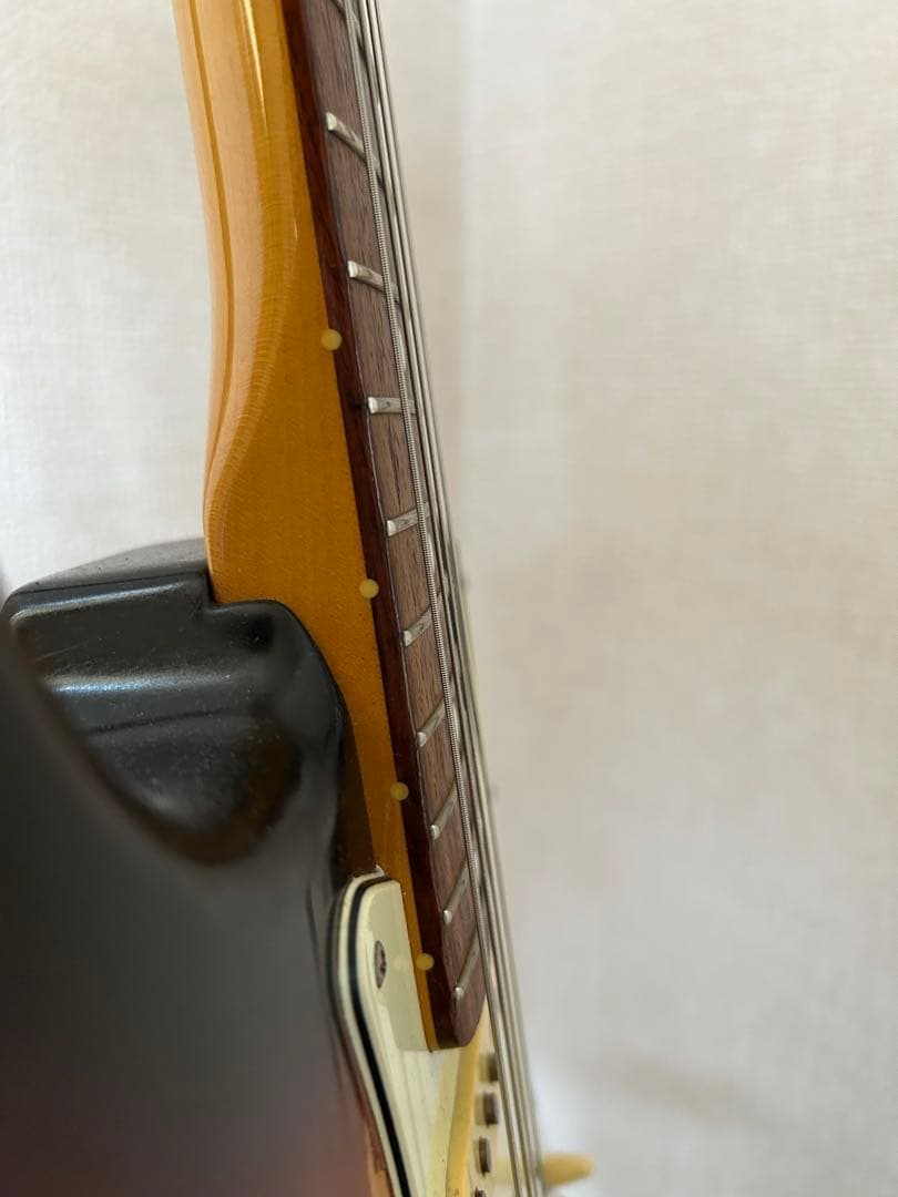 Fender Japan ストラトキャスター サンバースト