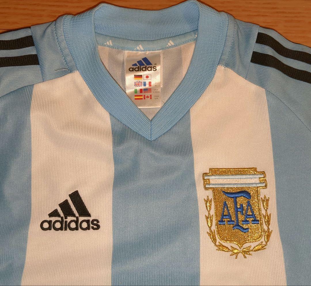 アディダスアルゼンチン代表ユニフォーム