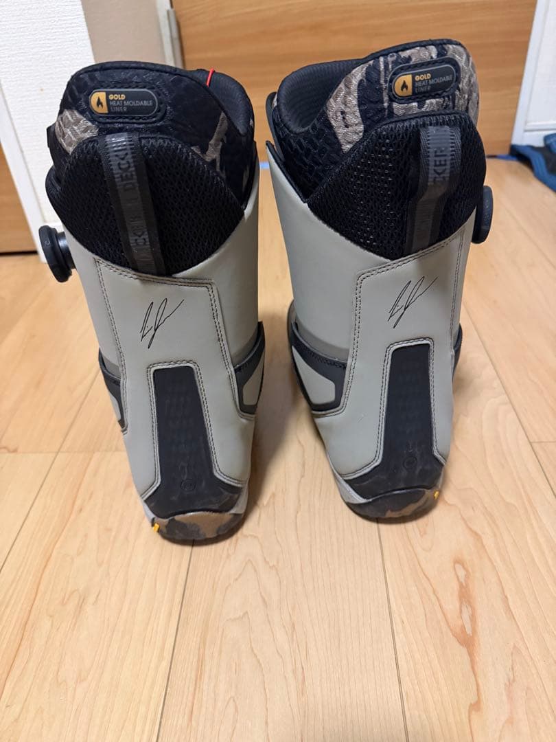 Nidecker Kita 28cm スノーボードブーツ ダイヤル式迷彩デザイン