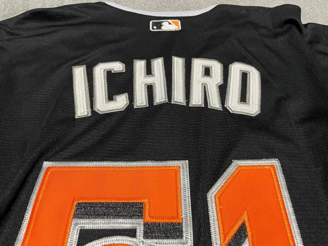イチロー ♯51 マイアミ・マーリンズ マジェスティック　ユニフォーム Mサイズ