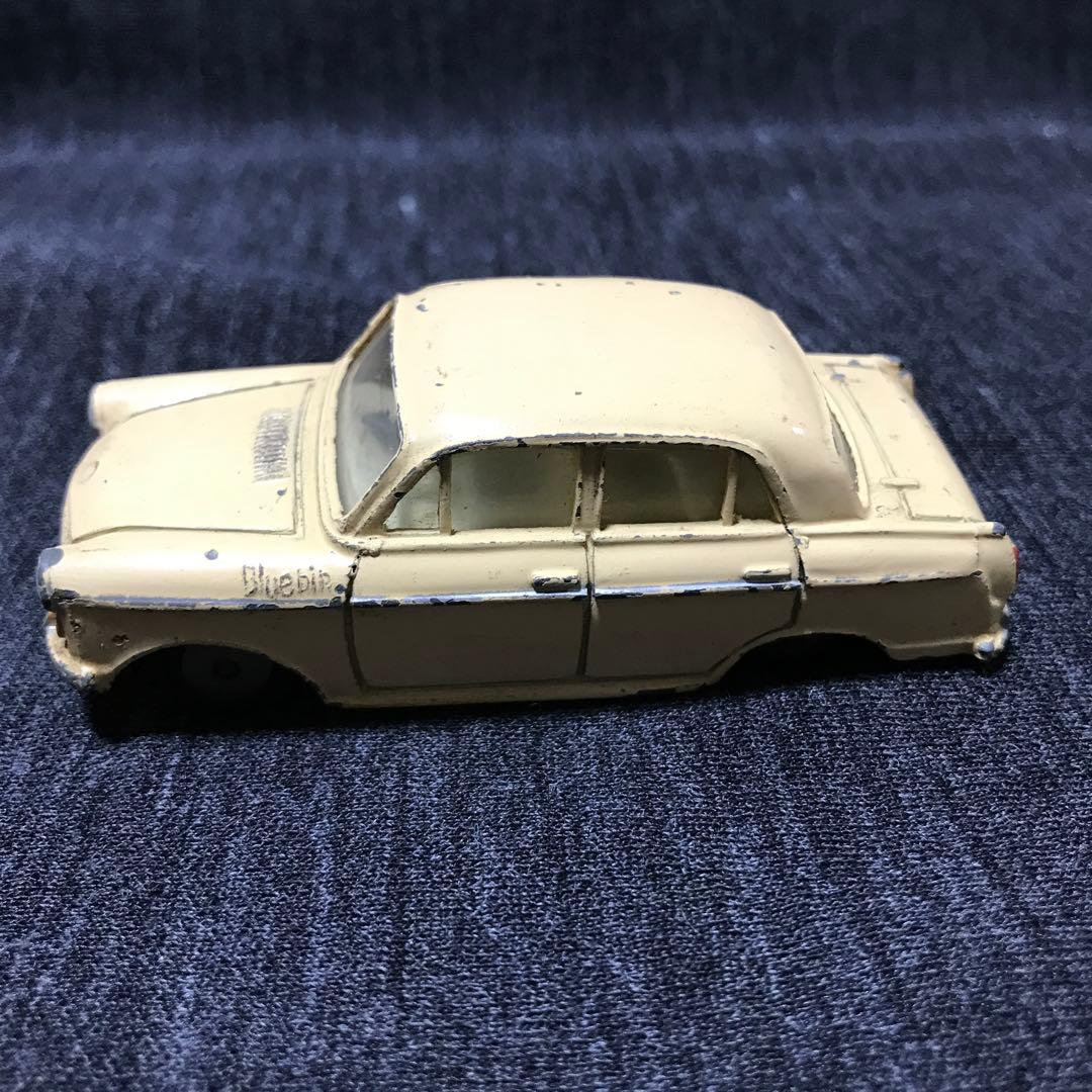 モデルペットNO.5 ダットサンブルーバード