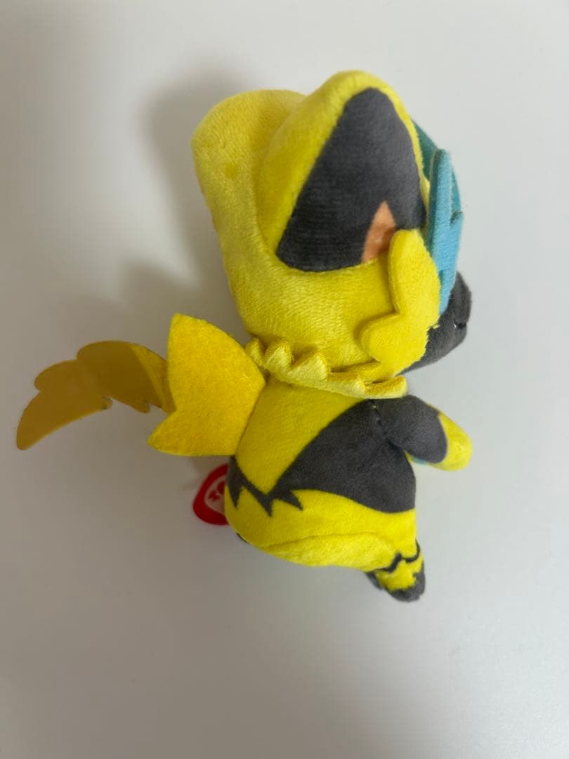 【値下げ】ポケモン　ちょっこりさん　ぬいぐるみ　ゼラオラ