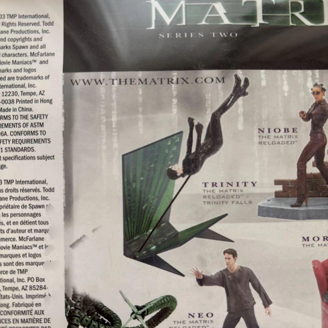 McFarlane Toys社 映画マトリックス のアクションフィギュア2体
