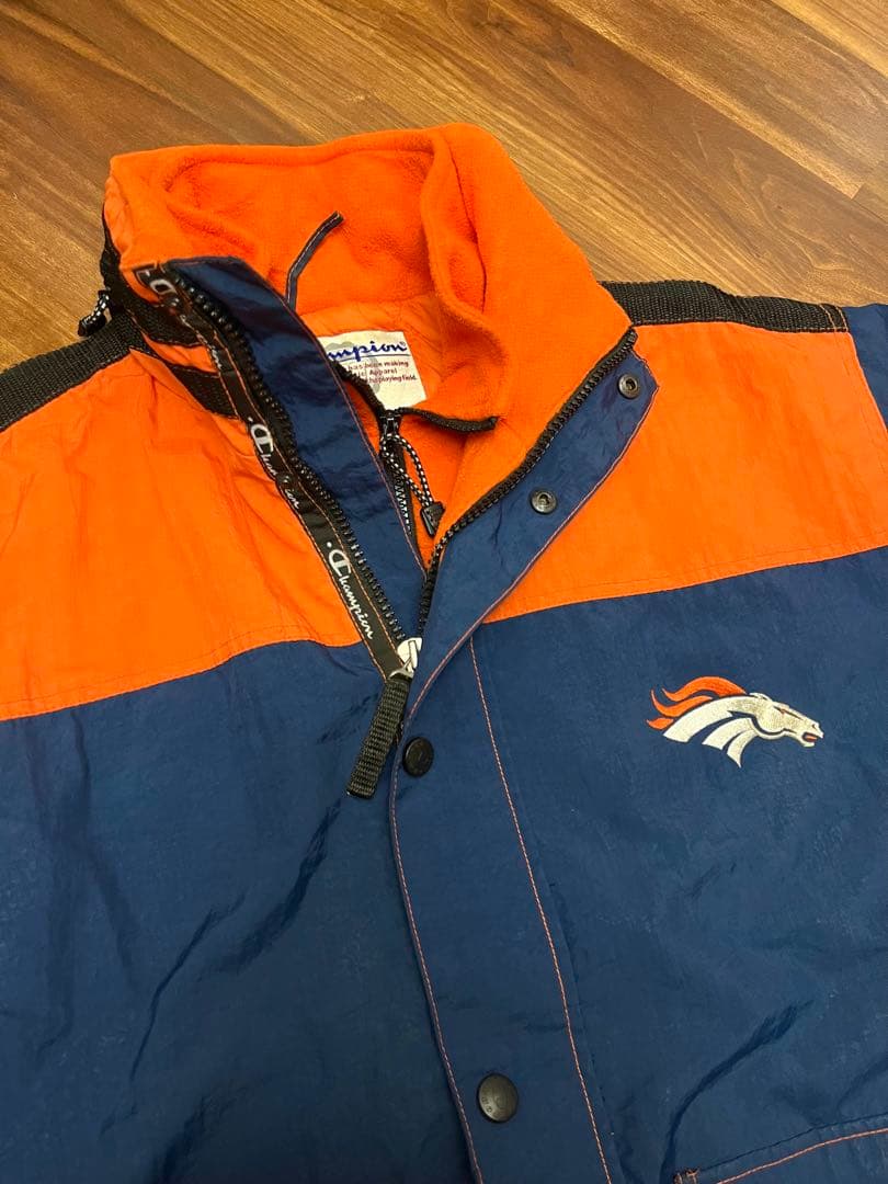 ☆NFL☆DENVER BRONCOS☆ブロンコス中綿アウタージャケットL-XL
