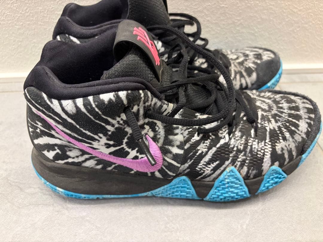 Nike カイリー４　オールスター