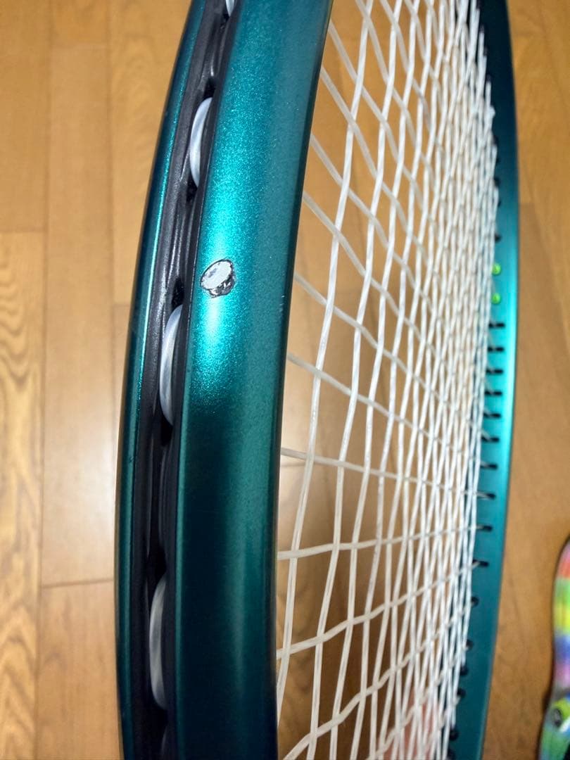 テニスラケットblade 104 V9 ミニオングリップ