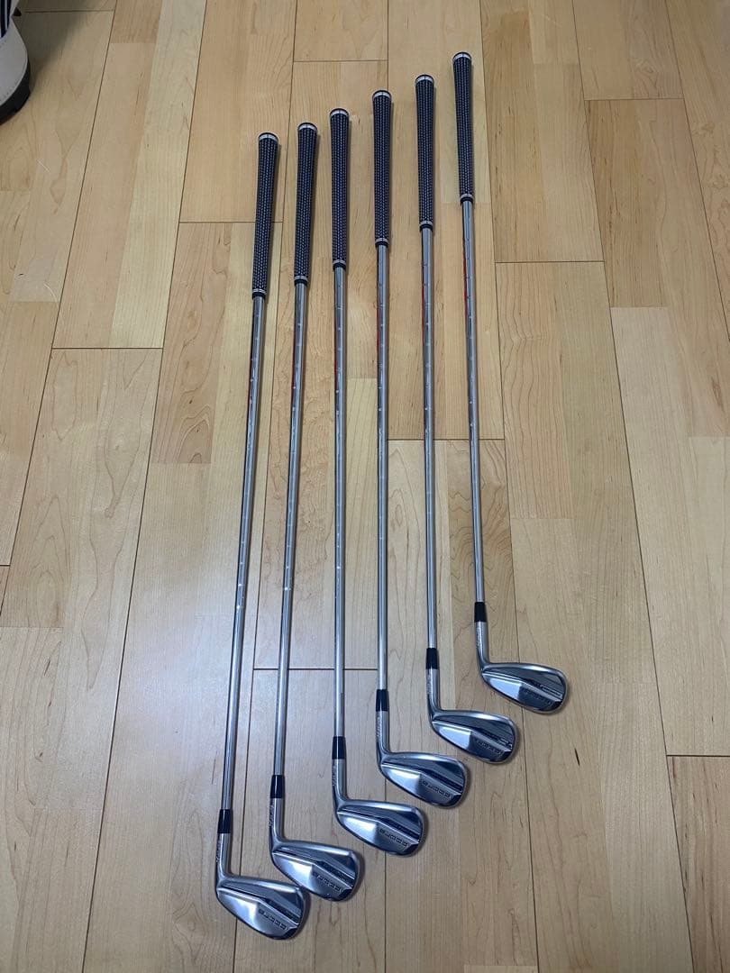 コブラ KING FORGED TEC アイアン 6本セット　モーダス105　S