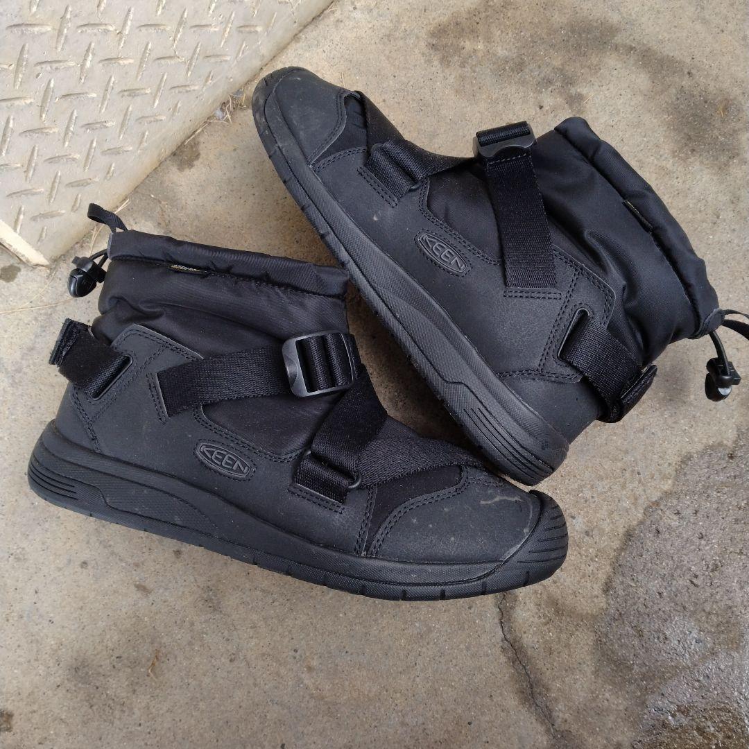KEEN ウォータープルーフ スノーボードブーツ