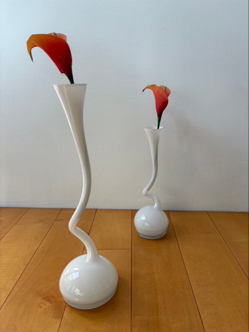 【期間限定値下げ】Normann  swing vase