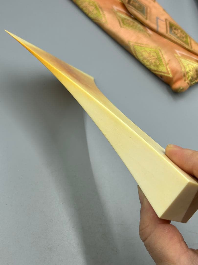 255ヴィンテージ　天然素材　三味線バチ 重約140g