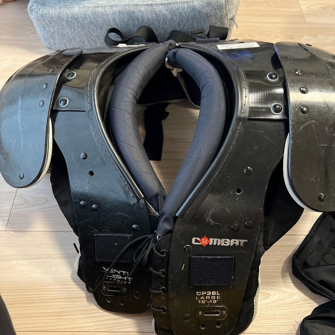 schutt アメリカンフットボールヘルメット　メッシュ白（未開封）ポカリボトル