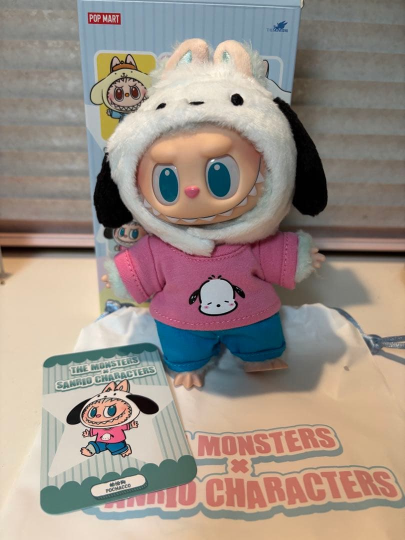 POPMART ラブブ LABUBU サンリオ　クロミとポチャッコの2体