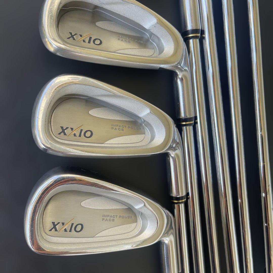 XXIO アイアンセット 7本、フィラ・キャディーバッグ