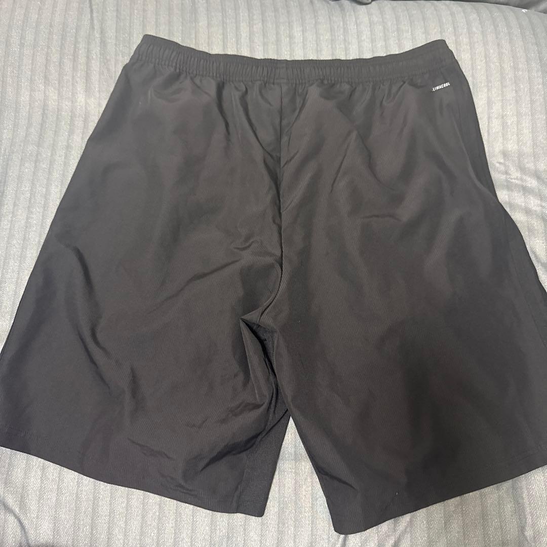 adidas ブラックラムズ ショートパンツ