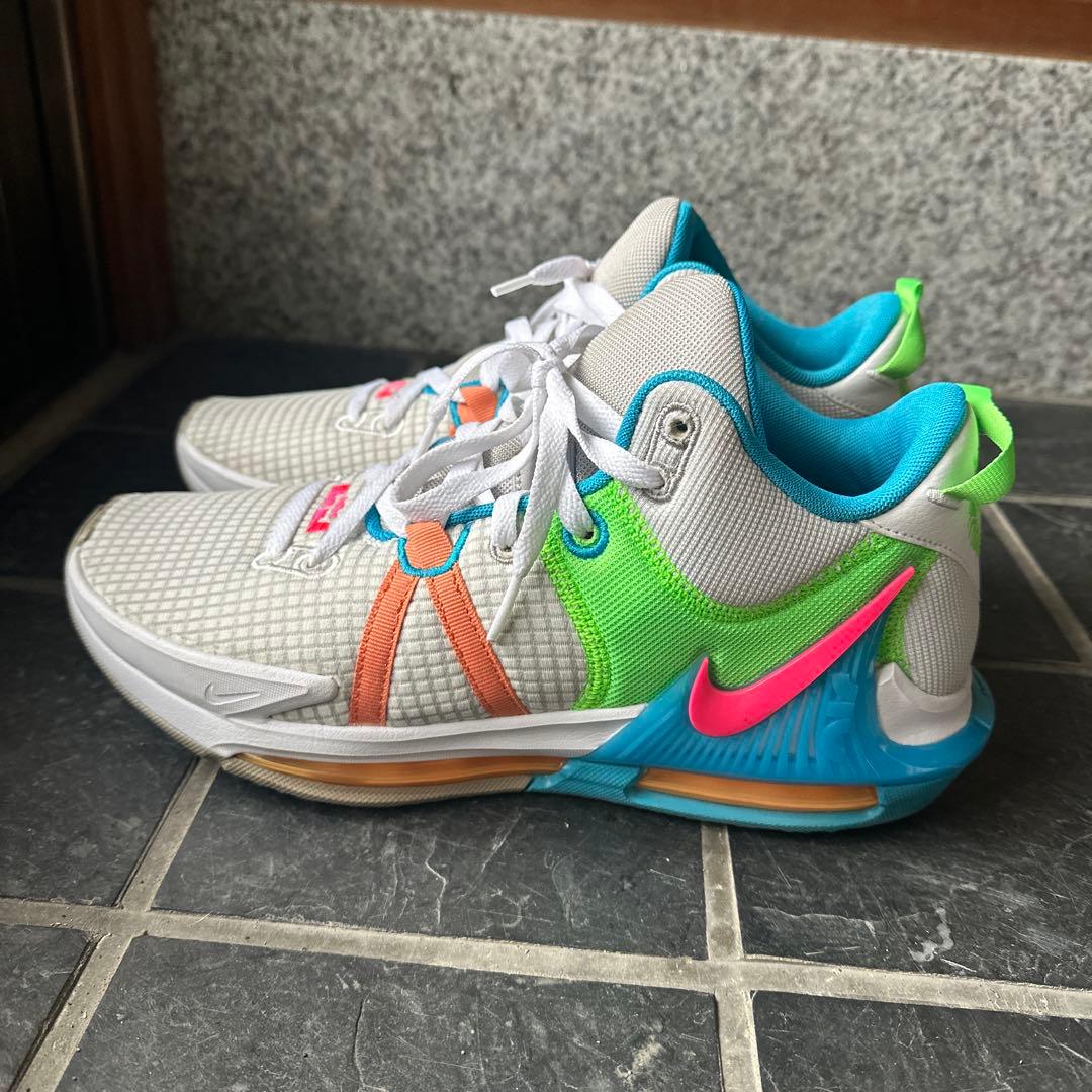 NIKE ナイキレブロンウィットネスVII ７DM1123-003／28.0cm