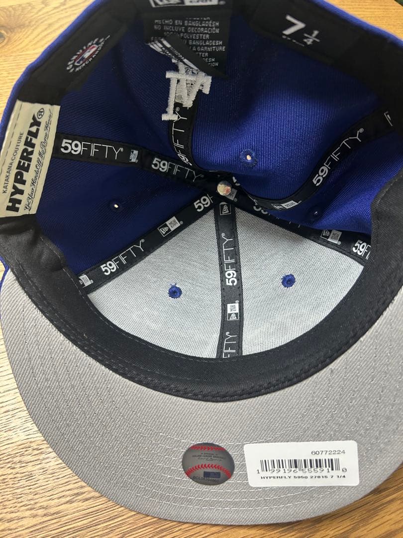 ドジャース　カタカナコレクションNew Era 59FIFTY ネイビーキャップ