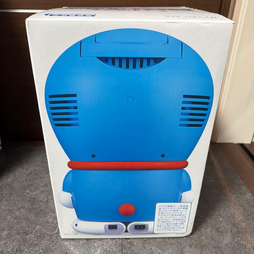 新品　未使用品　ドラえもん冷温庫 ART-0444 500ml
