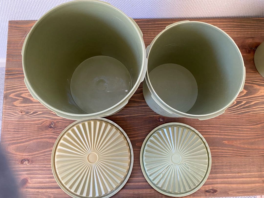 Vintage Tupperwareオリーブグリーン保存容器4個セット