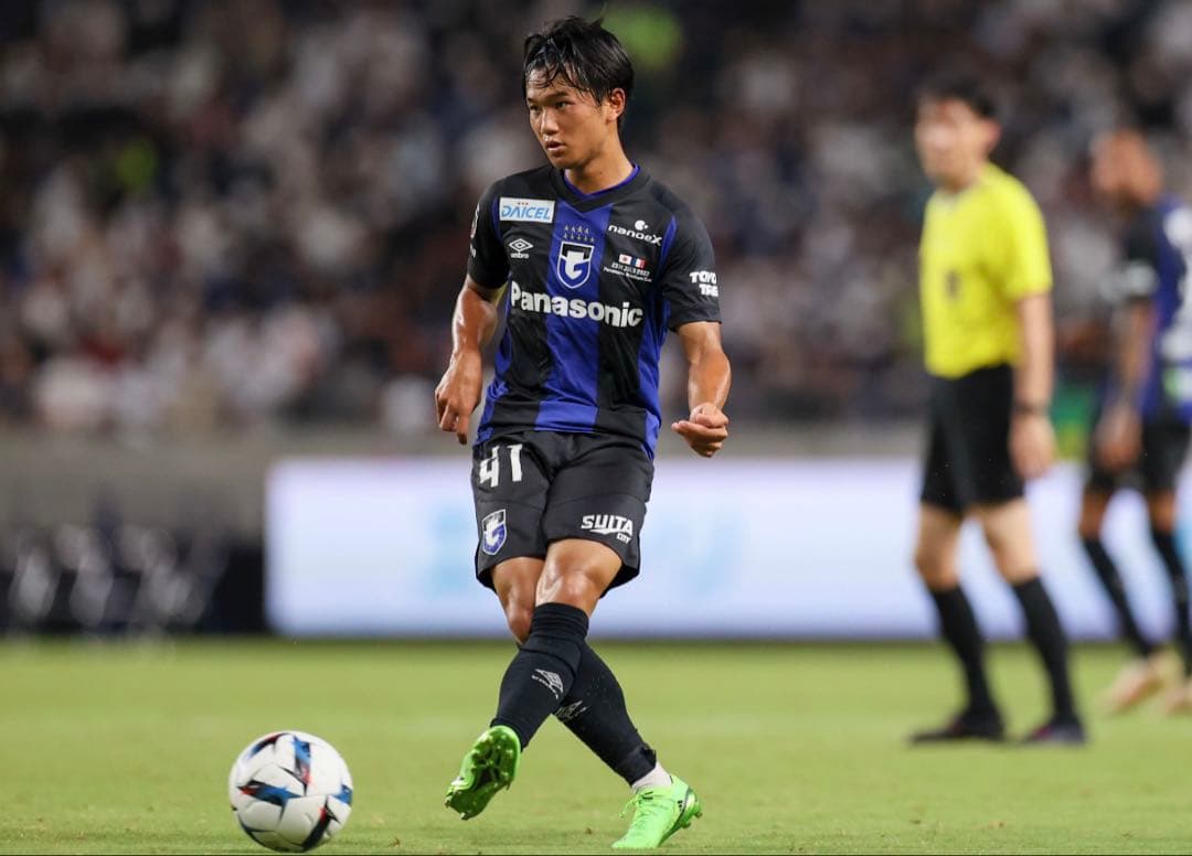 ガンバ大阪　umbro 中村仁郎　親善マッチ