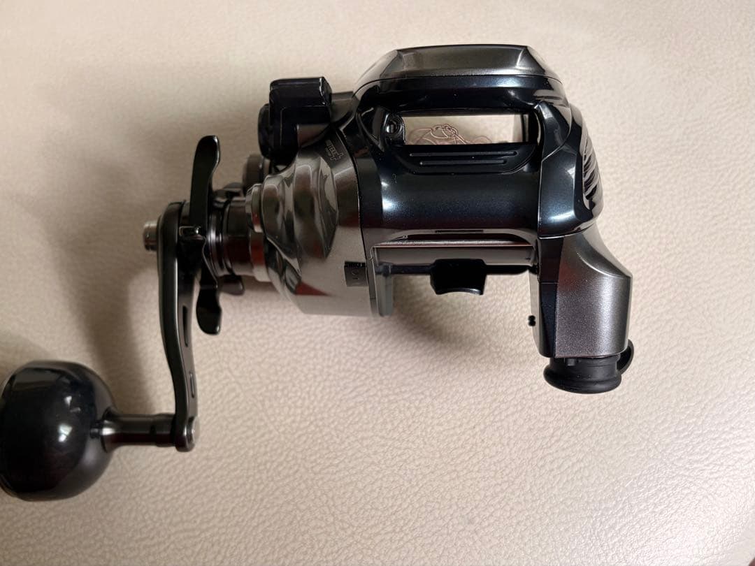 SHIMANO 電動リール 24 フォースマスター2000