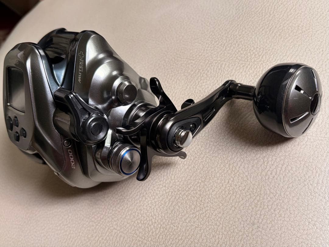 SHIMANO 電動リール 24 フォースマスター2000